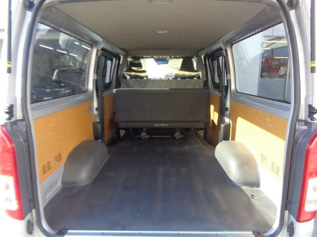 トヨタ ハイエースバン ２．０ ＤＸ ロング ＧＬパッケージ R2年 (中国) 99