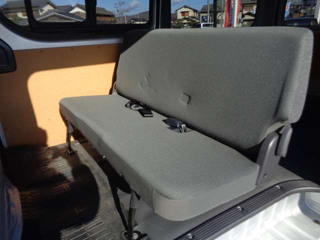 トヨタ ハイエースバン ２．０ ＤＸ ロング ＧＬパッケージ R2年 (中国) 99