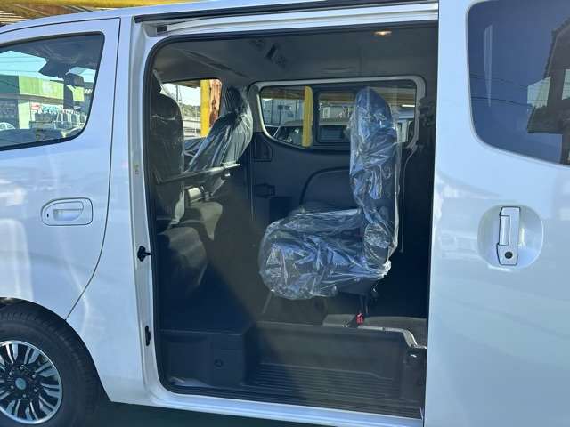 日産 キャラバンバン ２．４ プレミアムＧＸ ロングボディ ディーゼルターボ R6年 (東海) 99