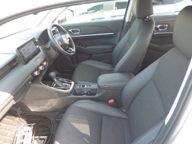 ホンダ ヴェゼル １．５ Ｅ：ＨＥＶ Ｚ R3年 (東北) 99