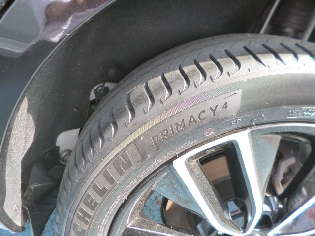 ホンダ ヴェゼル １．５ Ｅ：ＨＥＶ Ｚ R3年 (東北) 99