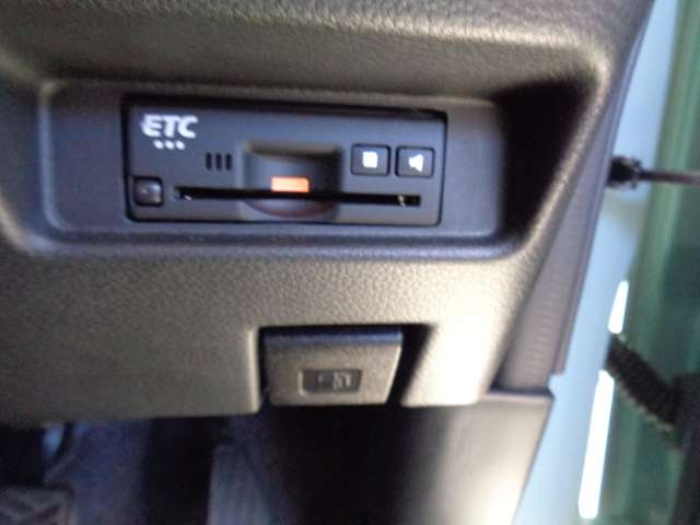 スズキ スペーシア ６６０ ハイブリッド Ｇ ４ＷＤ R3年 () 99