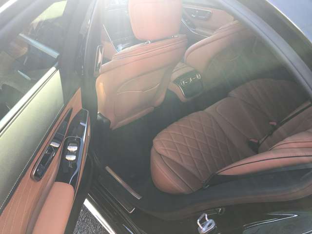 メルセデスベンツ Ｓクラス Ｓ５００ ４マチック ＡＭＧライン （ＩＳＧ搭載モデル） ４ＷＤ R3年 (関東) 99