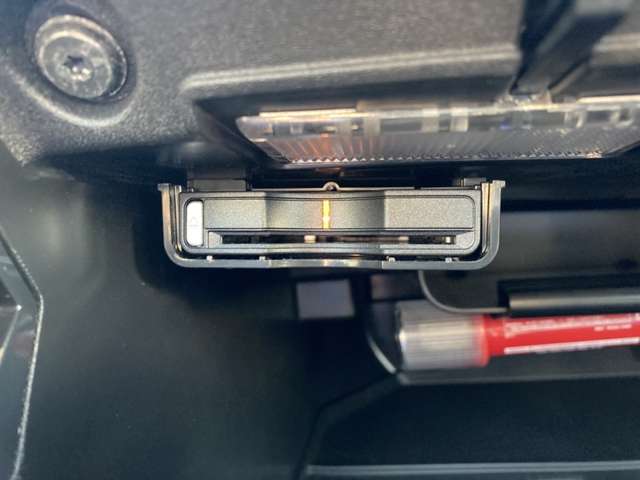 ボルボ Ｖ４０ Ｄ４ ダイナミック エディション ディーゼルターボ H30年 (東北) 99