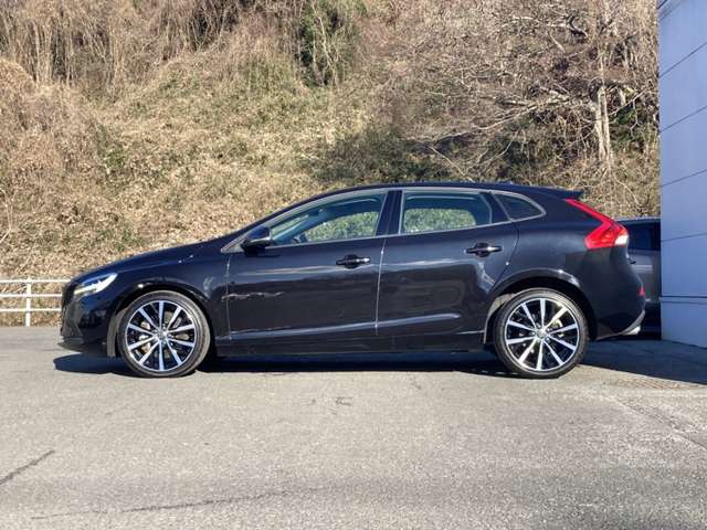 ボルボ Ｖ４０ Ｄ４ ダイナミック エディション ディーゼルターボ H30年 (東北) 99