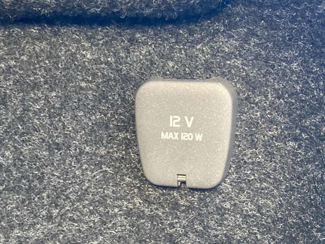 ボルボ Ｖ４０ Ｄ４ ダイナミック エディション ディーゼルターボ H30年 (東北) 99