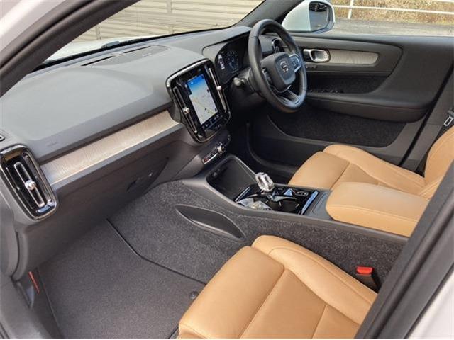 ボルボ ＸＣ４０ Ｔ４ ＡＷＤ インスクリプション ４ＷＤ R1年 (東北) 99