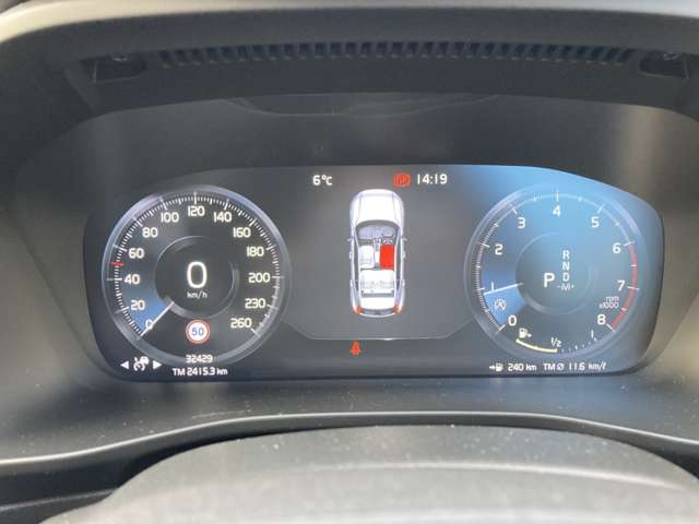 ボルボ ＸＣ４０ Ｔ４ ＡＷＤ インスクリプション ４ＷＤ R1年 (東北) 99