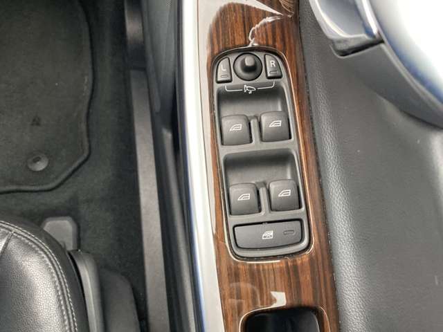 ボルボ Ｖ６０ Ｄ４ クラシック ディーゼルターボ H30年 (東北) 99