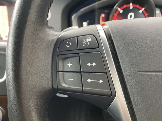 ボルボ Ｖ６０ Ｄ４ クラシック ディーゼルターボ H30年 (東北) 99