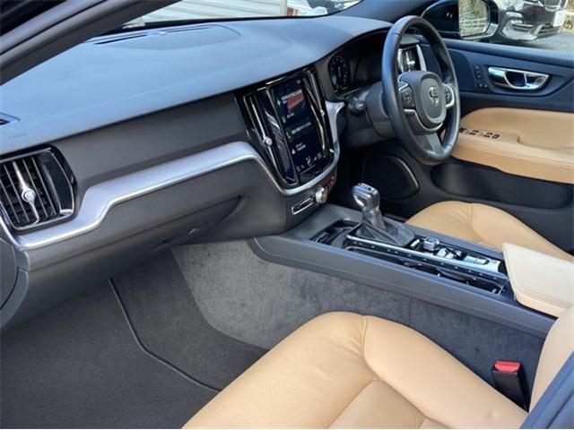 ボルボ Ｓ６０ Ｔ４　モメンタム R1年 (東北) 99