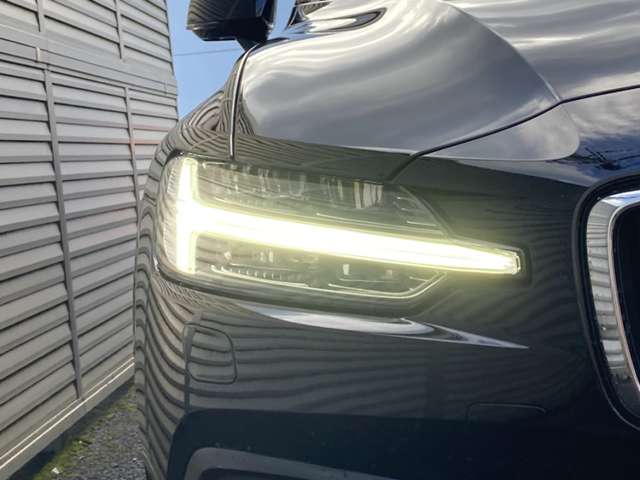 ボルボ Ｓ６０ Ｔ４　モメンタム R1年 (東北) 99