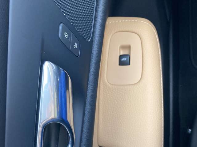 ボルボ Ｓ６０ Ｔ４　モメンタム R1年 (東北) 99