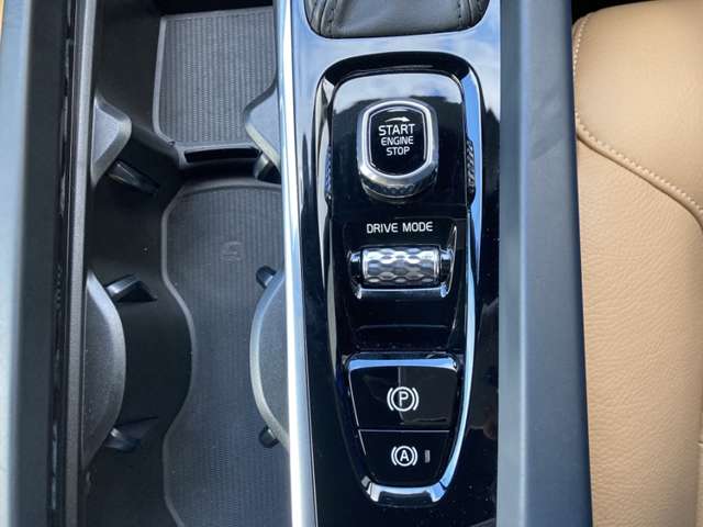 ボルボ Ｓ６０ Ｔ４　モメンタム R1年 (東北) 99