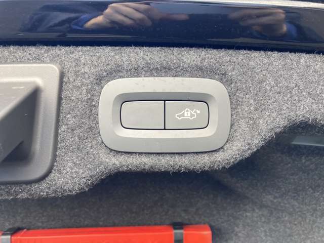 ボルボ Ｓ６０ Ｔ４　モメンタム R1年 (東北) 99