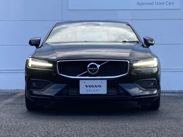 ボルボ Ｓ６０ Ｔ４　モメンタム R1年 (東北) 99