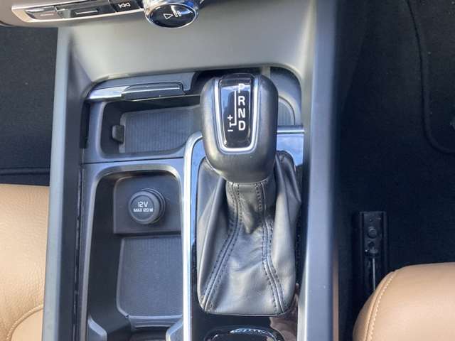 ボルボ Ｓ６０ Ｔ４　モメンタム R1年 (東北) 99