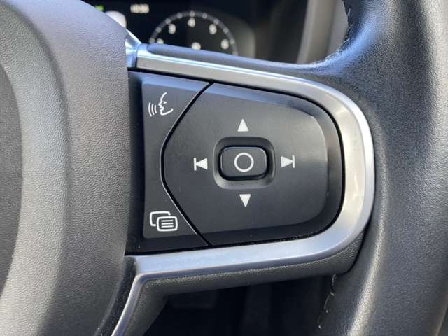 ボルボ Ｓ６０ Ｔ４　モメンタム R1年 (東北) 99