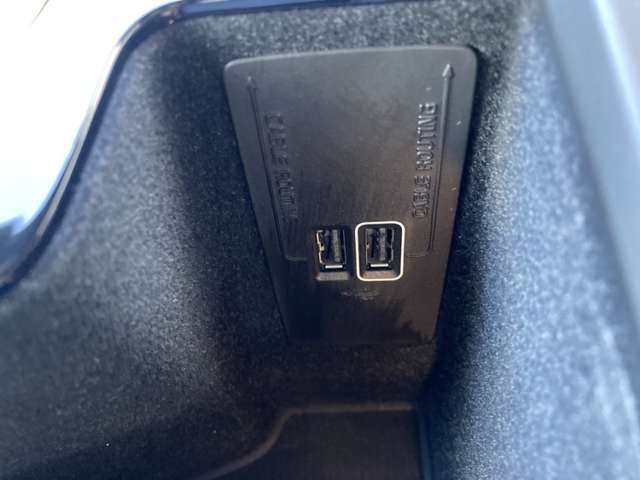 ボルボ Ｓ６０ Ｔ４　モメンタム R1年 (東北) 99