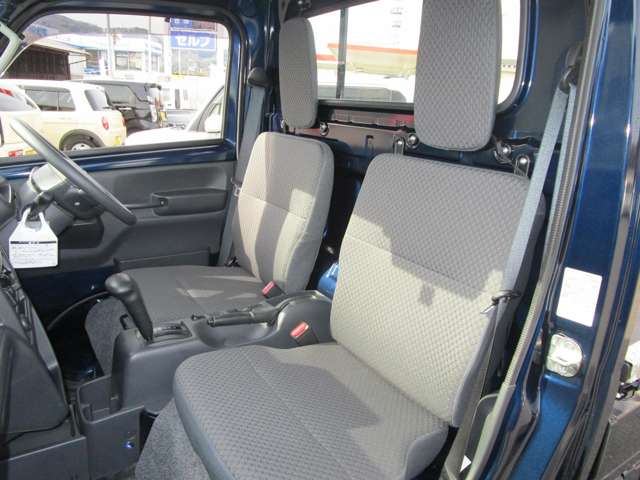 スズキ キャリイトラック ６６０ ＫＸ ３方開 ４ＷＤ R3年 (中国) 99