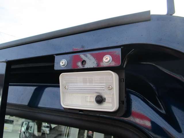 スズキ キャリイトラック ６６０ ＫＸ ３方開 ４ＷＤ R3年 (中国) 99