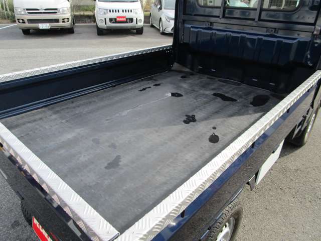 スズキ キャリイトラック ６６０ ＫＸ ３方開 ４ＷＤ R3年 (中国) 99