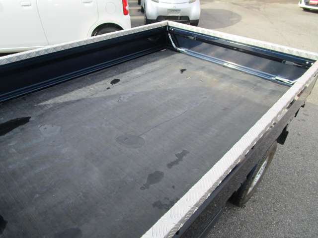 スズキ キャリイトラック ６６０ ＫＸ ３方開 ４ＷＤ R3年 (中国) 99