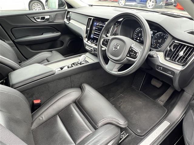 ボルボ Ｖ６０ Ｂ５　インスクリプション R3年 (東北) 99