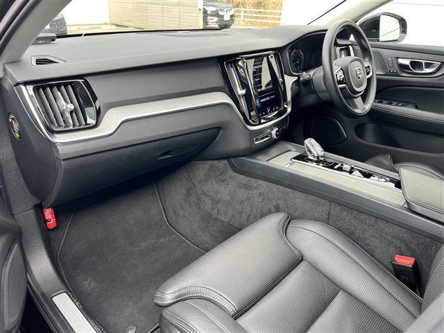 ボルボ Ｖ６０ Ｂ５　インスクリプション R3年 (東北) 99