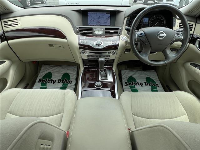 日産 シーマ　ハイブリッド ３．５ H28年 (関東) 99