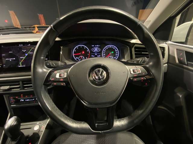 フォルクスワーゲン ポロ ＴＳＩ　コンフォートライン　リミテッド R2年 (九州・沖縄) 99