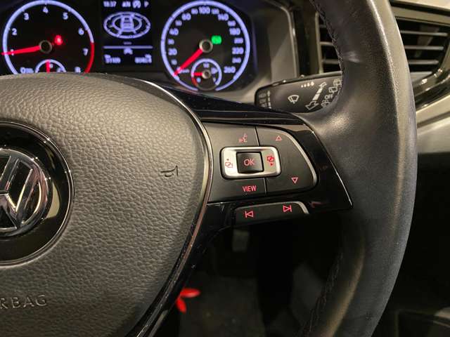 フォルクスワーゲン ポロ ＴＳＩ　コンフォートライン　リミテッド R2年 (九州・沖縄) 99