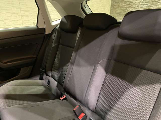 フォルクスワーゲン ポロ ＴＳＩ　コンフォートライン　リミテッド R2年 (九州・沖縄) 99