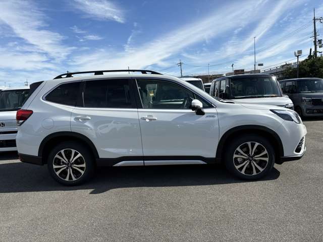 スバル フォレスター　ハイブリッド ２．０ アーバン セレクション ４ＷＤ R6年 (近畿) 99