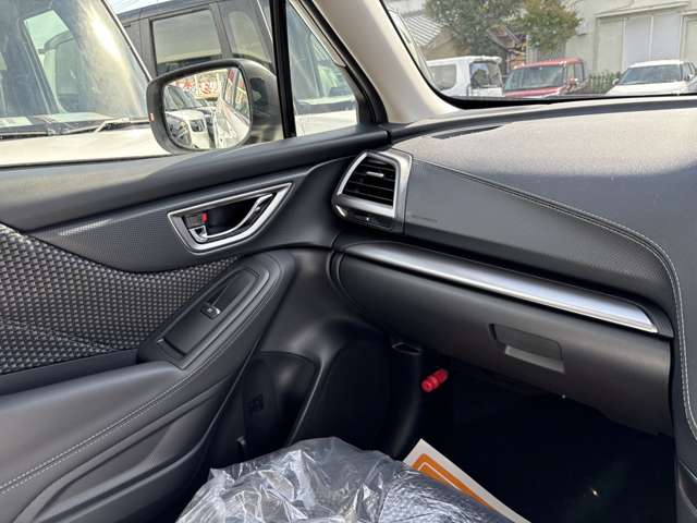 スバル フォレスター　ハイブリッド ２．０ アーバン セレクション ４ＷＤ R6年 (近畿) 99