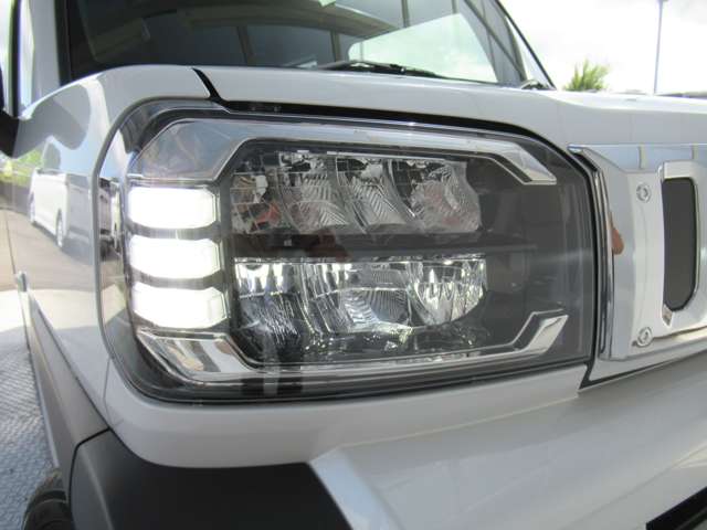 ダイハツ タフト ６６０ Ｇ クロム ベンチャー R5年 (東北) 99