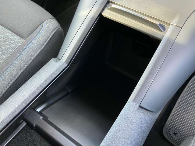 フィアット ドブロ １．５ ディーゼルターボ R6年 (東北) 99