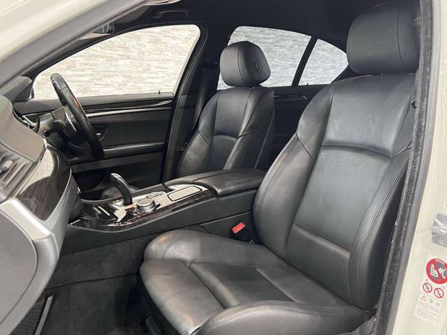 ＢＭＷ ５シリーズ ５２３Ｄ Ｍスポーツ ザ ピーク ディーゼルターボ H29年 (関東) 99