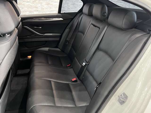 ＢＭＷ ５シリーズ ５２３Ｄ Ｍスポーツ ザ ピーク ディーゼルターボ H29年 (関東) 99