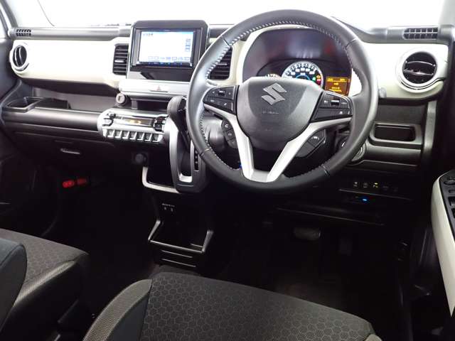 スズキ クロスビー １．０ ハイブリッド ＭＺ R5年 (関東) 99