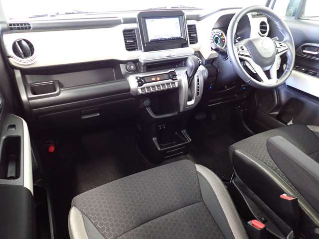 スズキ クロスビー １．０ ハイブリッド ＭＺ R5年 (関東) 99