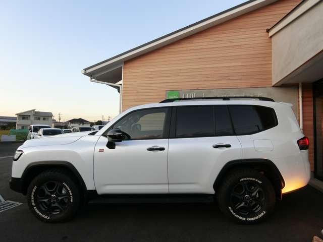 トヨタ ランドクルーザー ３．３ ＧＲスポーツ ディーゼルターボ ４ＷＤ R5年 (中国) 99