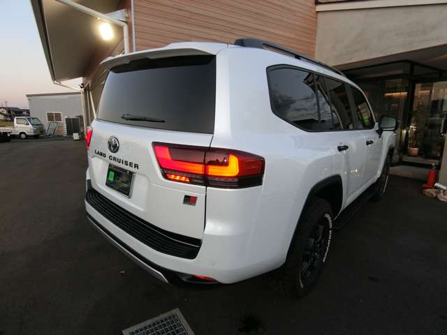 トヨタ ランドクルーザー ３．３ ＧＲスポーツ ディーゼルターボ ４ＷＤ R5年 (中国) 99
