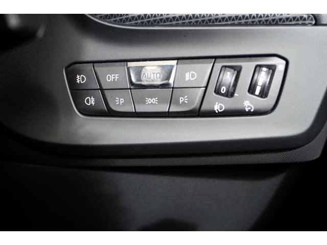 ＢＭＷ １シリーズ １１６Ｉ ＤＣＴ R5年 (近畿) 99