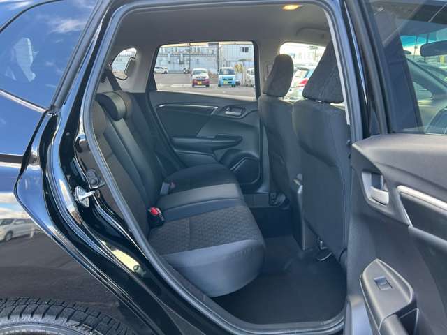 ホンダ フィット １．３ １３Ｇ Ｆ H29年 (東北) 99