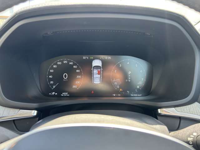 ボルボ Ｖ６０クロスカントリー Ｔ５ ＡＷＤ プロ ４ＷＤ R1年 (東北) 99