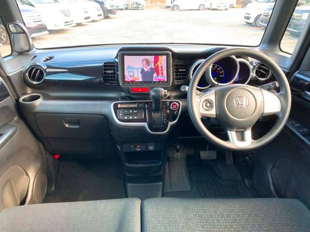 ホンダ Ｎ　ＢＯＸ ６６０ カスタムＧ Ｌパッケージ H28年 (九州・沖縄) 99