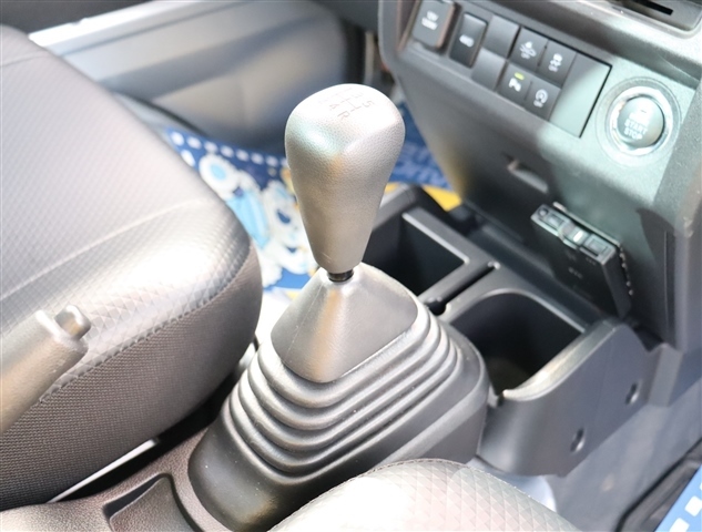 ダイハツ ハイゼットトラック ６６０ ジャンボ スタンダード ３方開 ４ＷＤ R4年 (関東) 99
