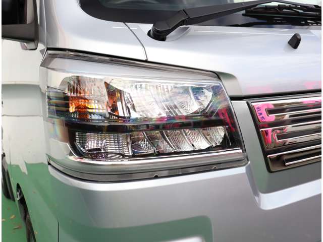 ダイハツ ハイゼットトラック ６６０ ジャンボ スタンダード ３方開 ４ＷＤ R4年 (関東) 99