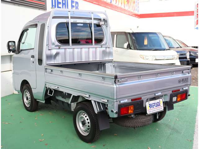 ダイハツ ハイゼットトラック ６６０ ジャンボ スタンダード ３方開 ４ＷＤ R4年 (関東) 99